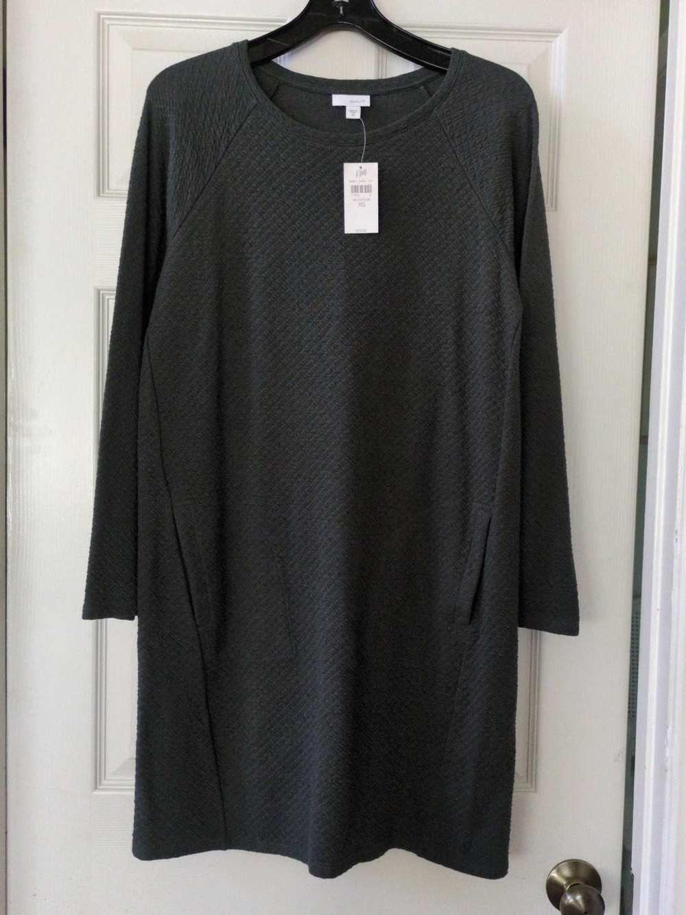 J. Jill Charcoal Textured Long-Sleeve Shift Dress